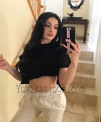 Mumbai escort